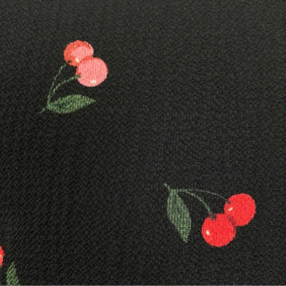 Collectif Liliana Cherry Long Sleeve Plunge V-neck Button Black Maxi Dress UK 6 - Picture 3 of 9